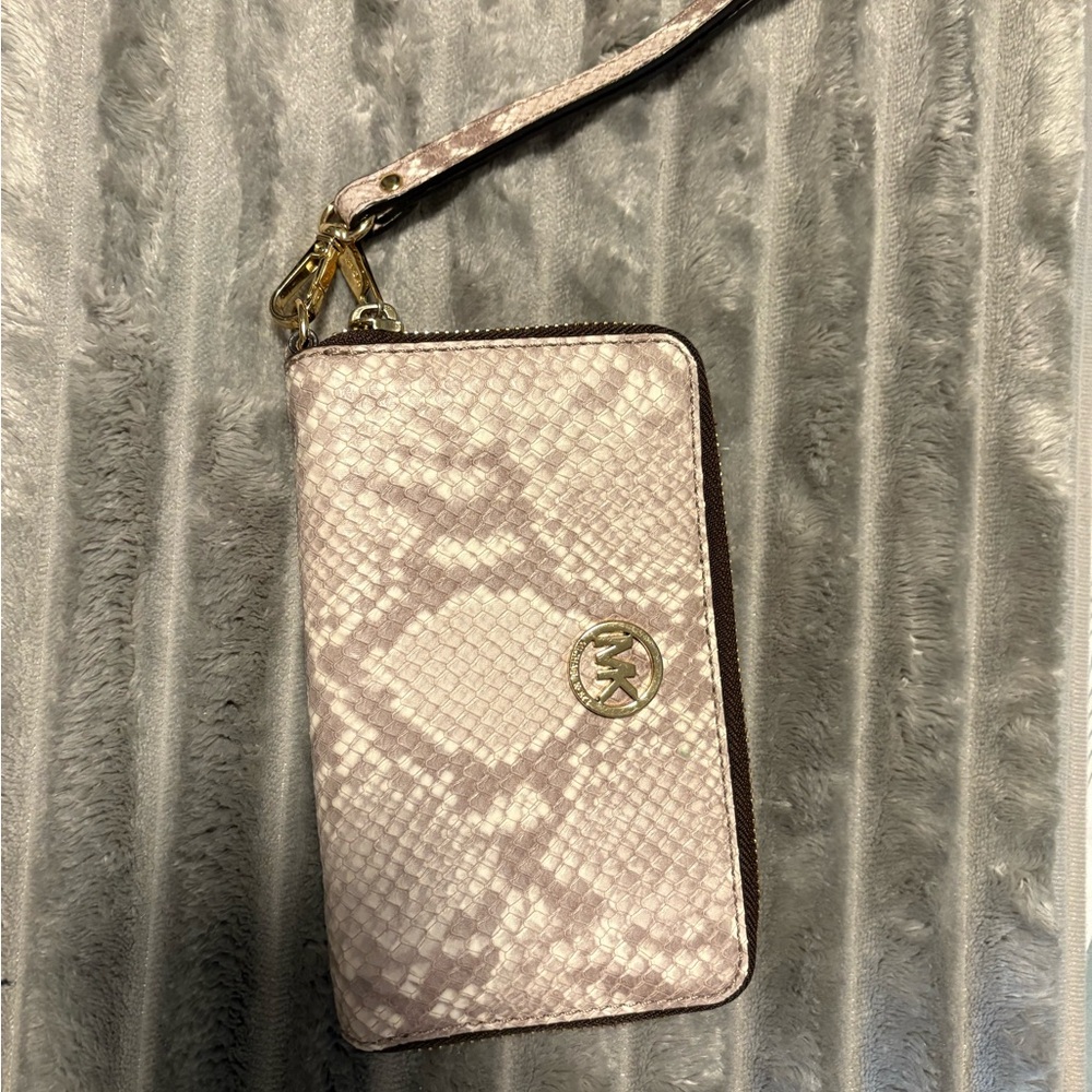 Michael Kors Beige Snake Pattern Wristlet